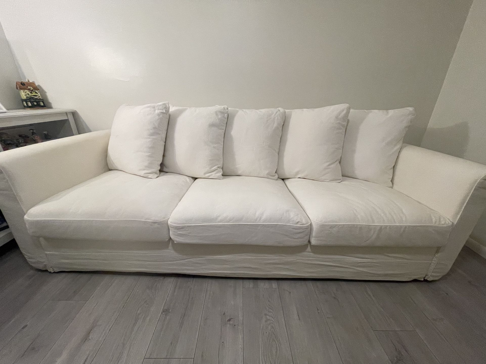 White 3 Cushion Couch