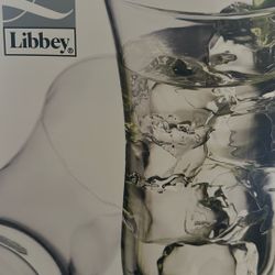 24 Pc. Glass Set