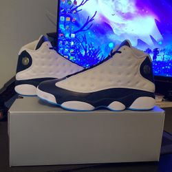 Air Jordan 13 “Obsidian” 