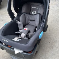 Uppababy Car seat 