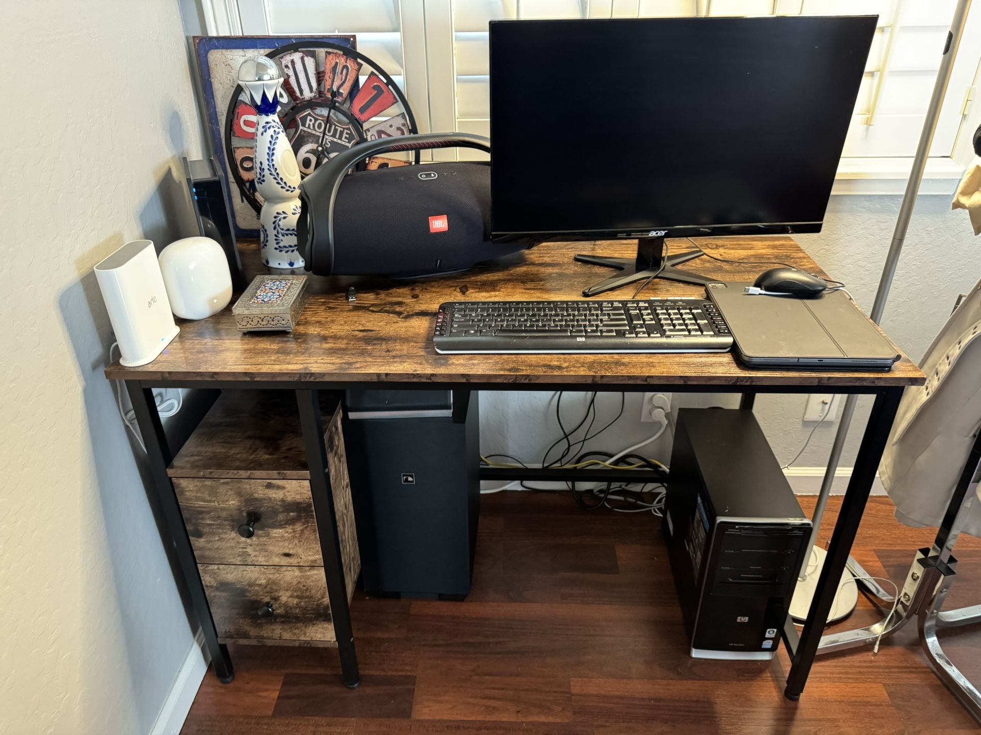 Modern Office Desk