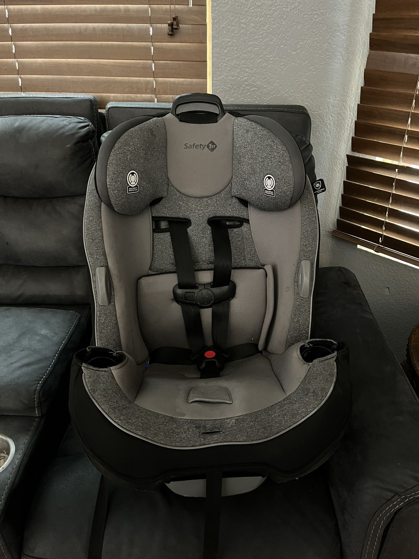 Infant Car seat