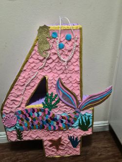 Mermaid 🧜‍♀️ piñata
