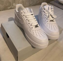 New Nike Air Force 1 Size 8 Men