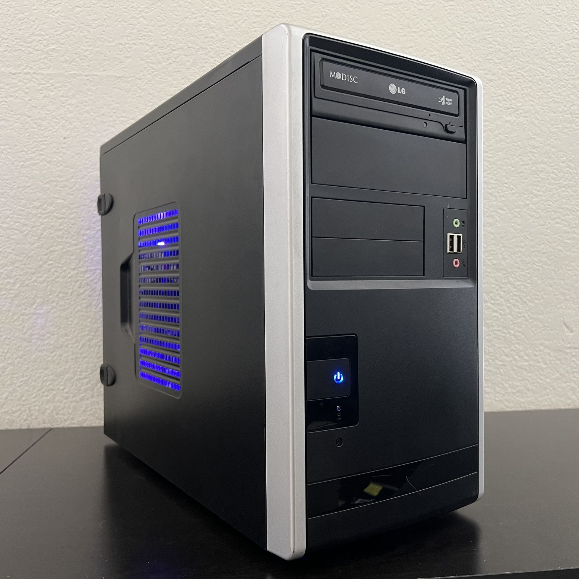 FAST Entry Level i7 Gaming PC Computer (i7-4790, RX 570, 16GB RAM, 120GB SSD + 2TB HDD, WiFi)