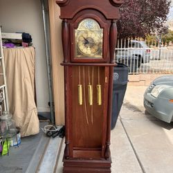 Used Large Hallway Clock 