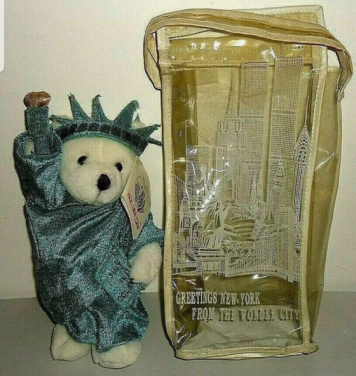 NY TEDDY BEAR J. Fan 1997, White Plush, New York, Statue of Liberty, Twin Towers