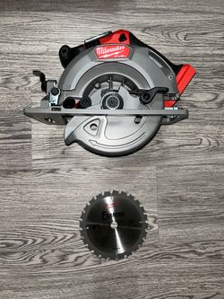 Milwaukee M18 FUEL 6-1/2" Circular Saw