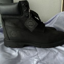 Men’s Timberlands 10.5