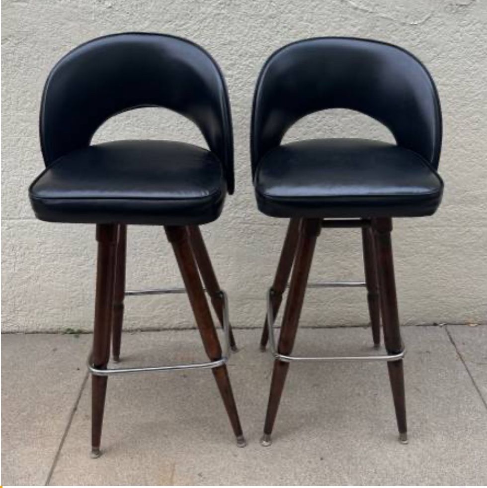 Black Upholstered Bar Stools - 16x15x39