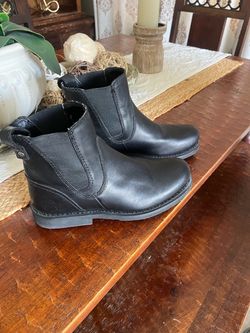 Brand new Harley Davidson leather boots
