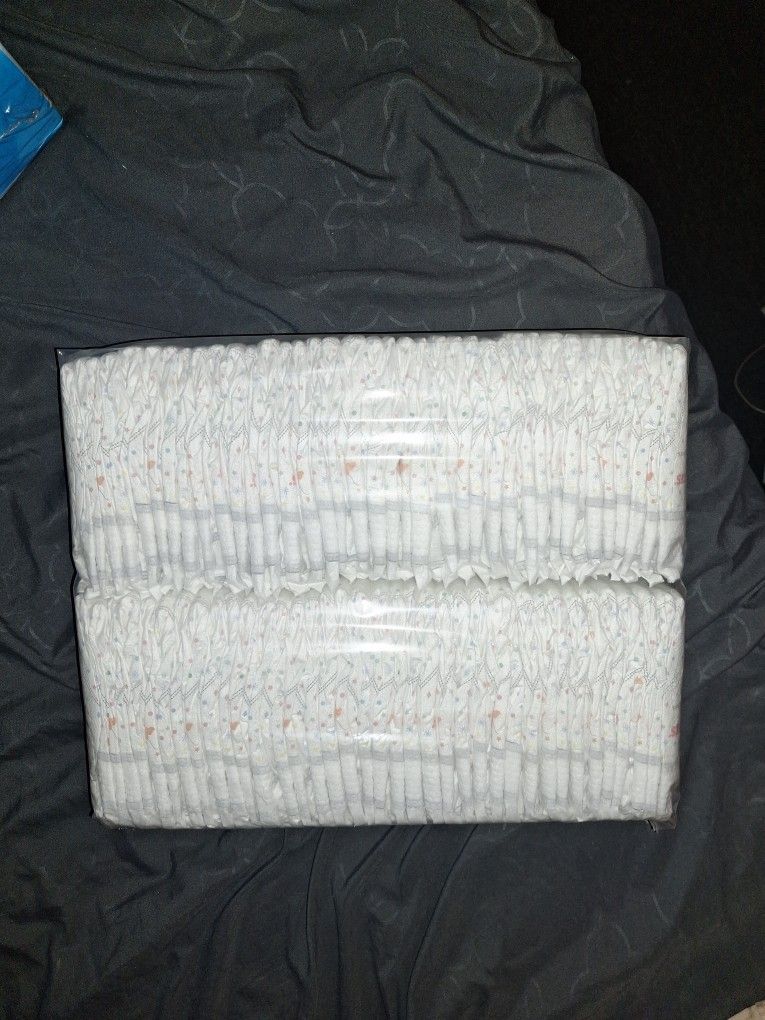 Newborn Size Diapers 