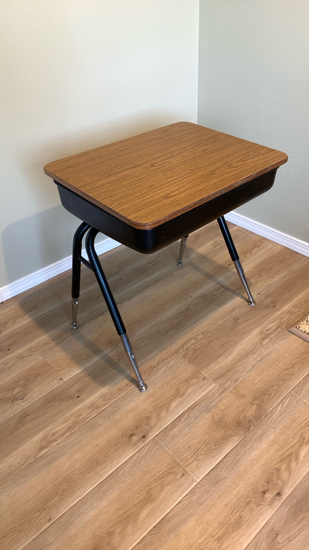 Student Desks (2) $20/each