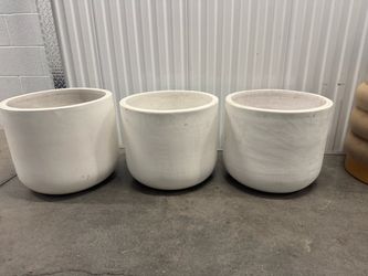 Set of 3 Large White ceramic Round Planters