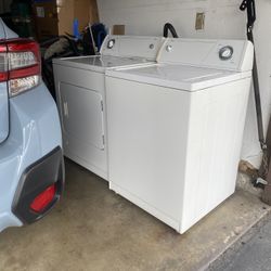 Whirlpool Washer And Dryer 