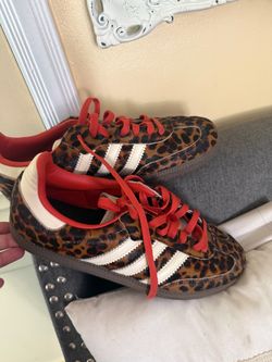 Adidas size 9W