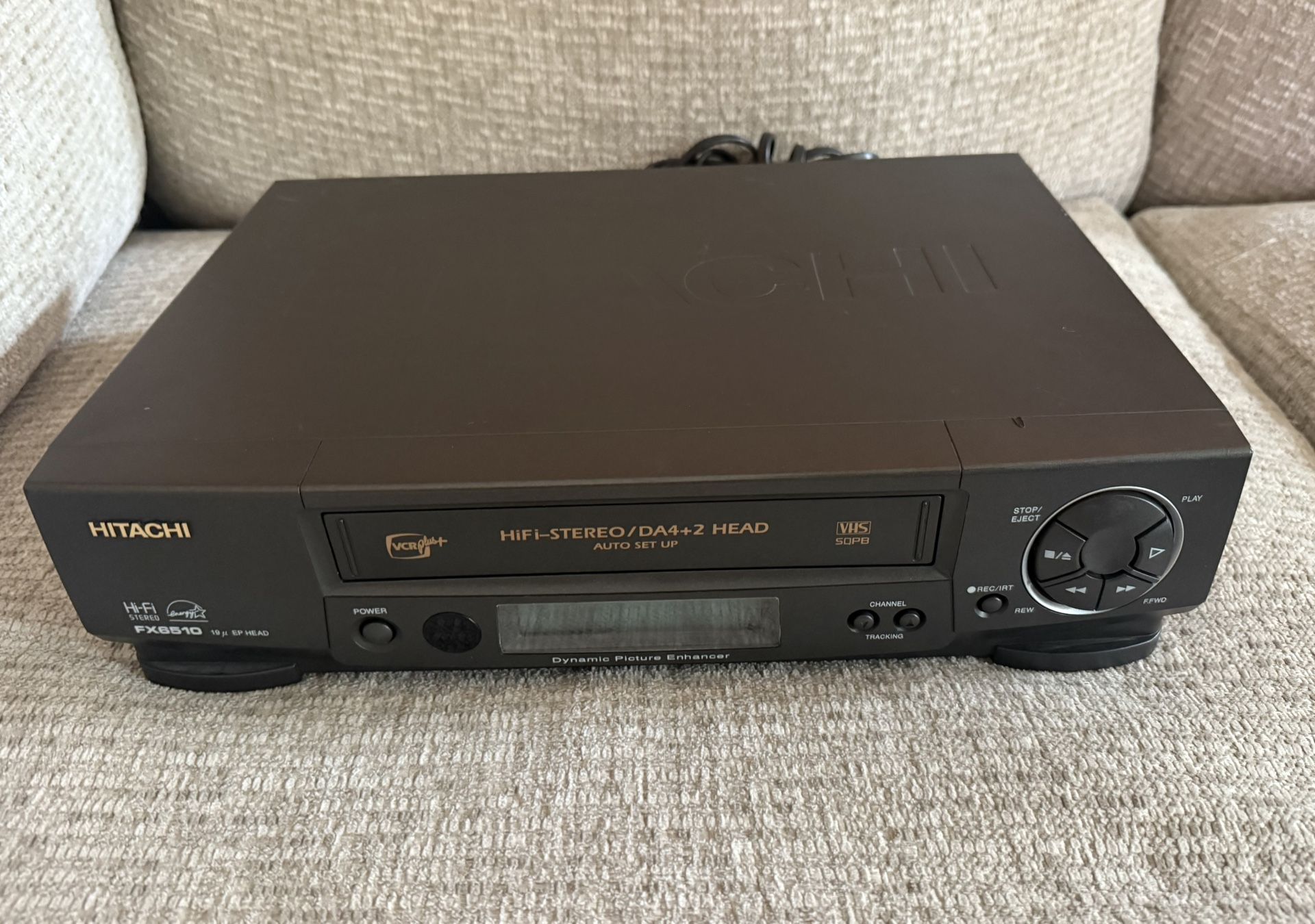 Hitachi VCR Plus VHS Player Recorder VT-FX6510A