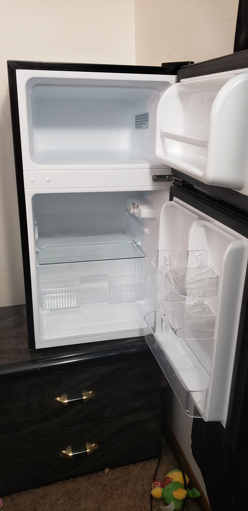 Mini fridge with separate freezer