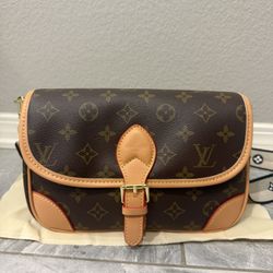 louis vuitton diane Bag
