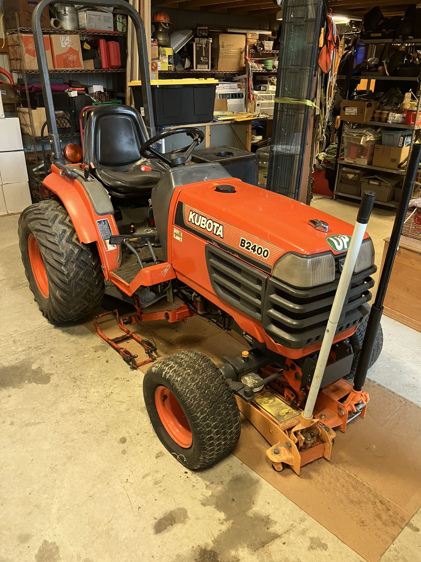 Kuboda Tractor B2400