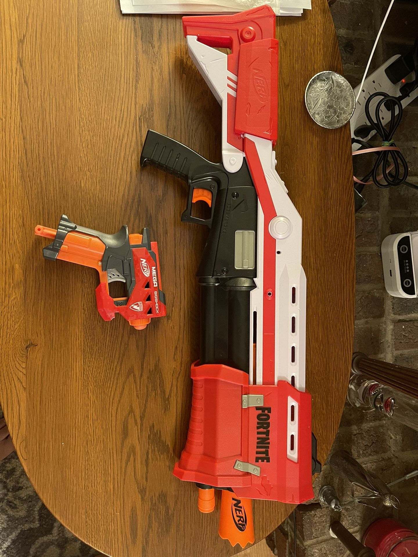 Fornite Gun And Pistol