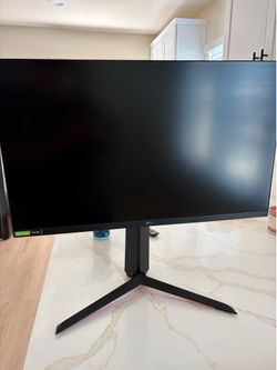 LG 27’ Monitor