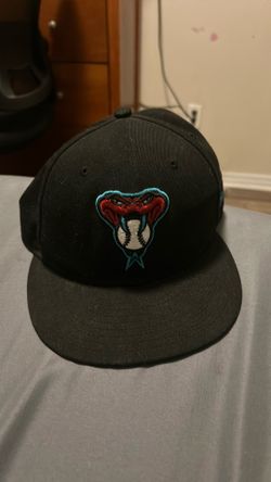 Fitted hat size 7 3/8