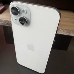 iPhone 15 plus unlocked