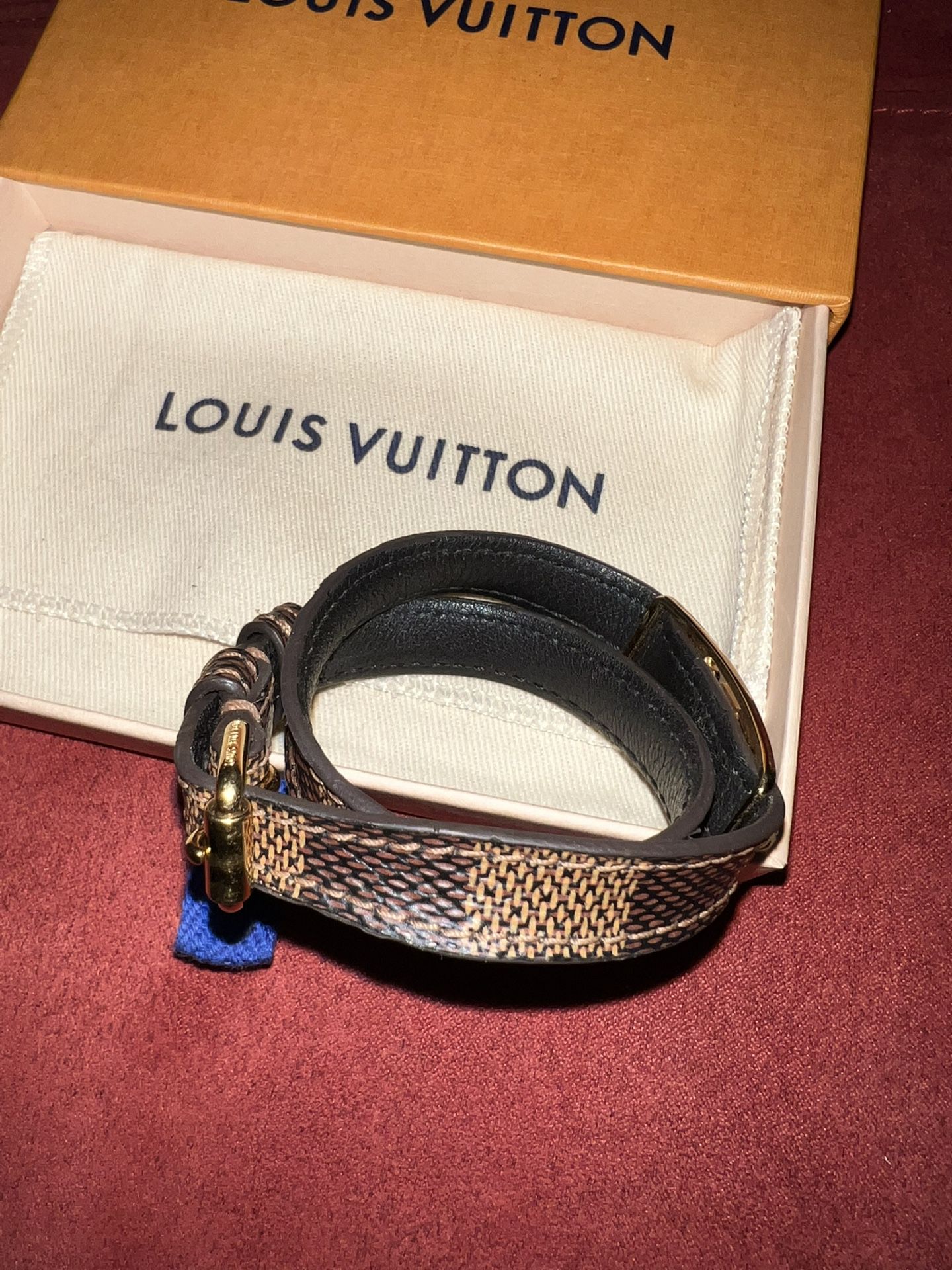 Authentic Louis Vuitton Bracelet . Great Condition for Sale in Henderson,  NV - OfferUp
