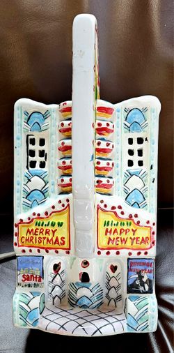 VTG Light Up Tiny Christmas Village Decoration House/Buildings Winter Snow Town