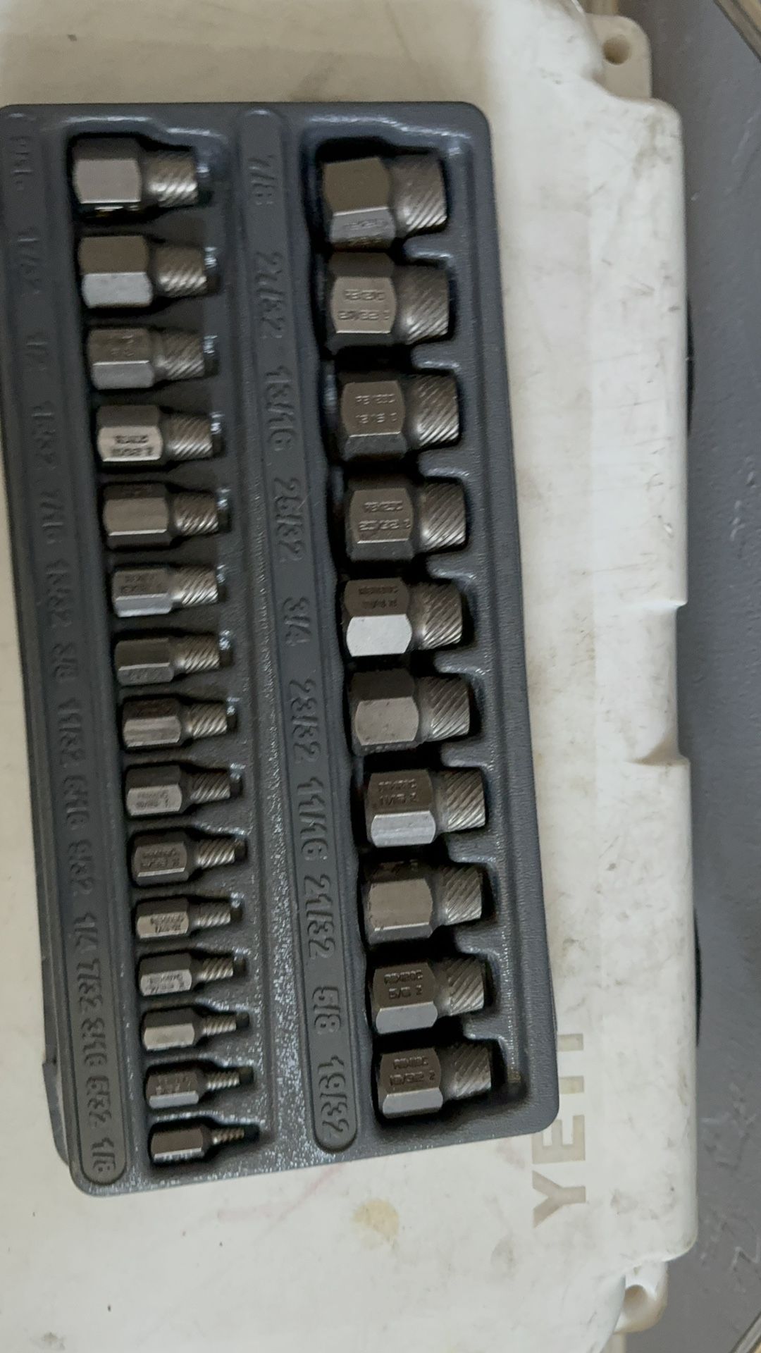 Snap On Bolt Extractor