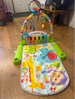 Baby musical  activity center
