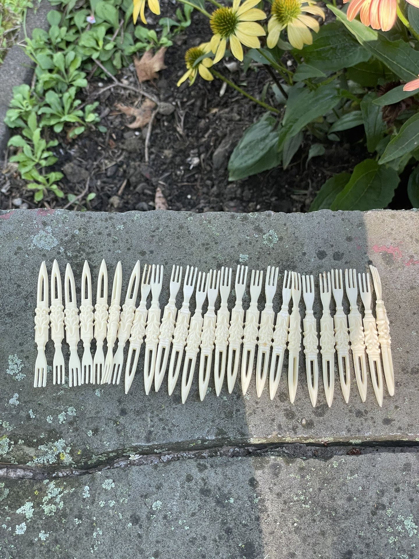 Vintage Celluloid Cocktail Appetizer Set 25 Forks Spears