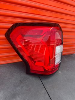 2022-2024 Ford Expedition Left Driver Side Tail Light OEM