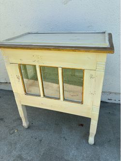 End table