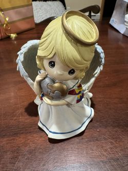 Vintage Precious moments Angel Of