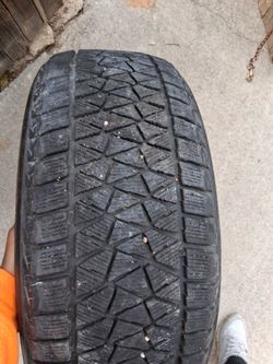 P245/55/r19 tire single