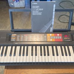 Yamaha Keyboard, like New