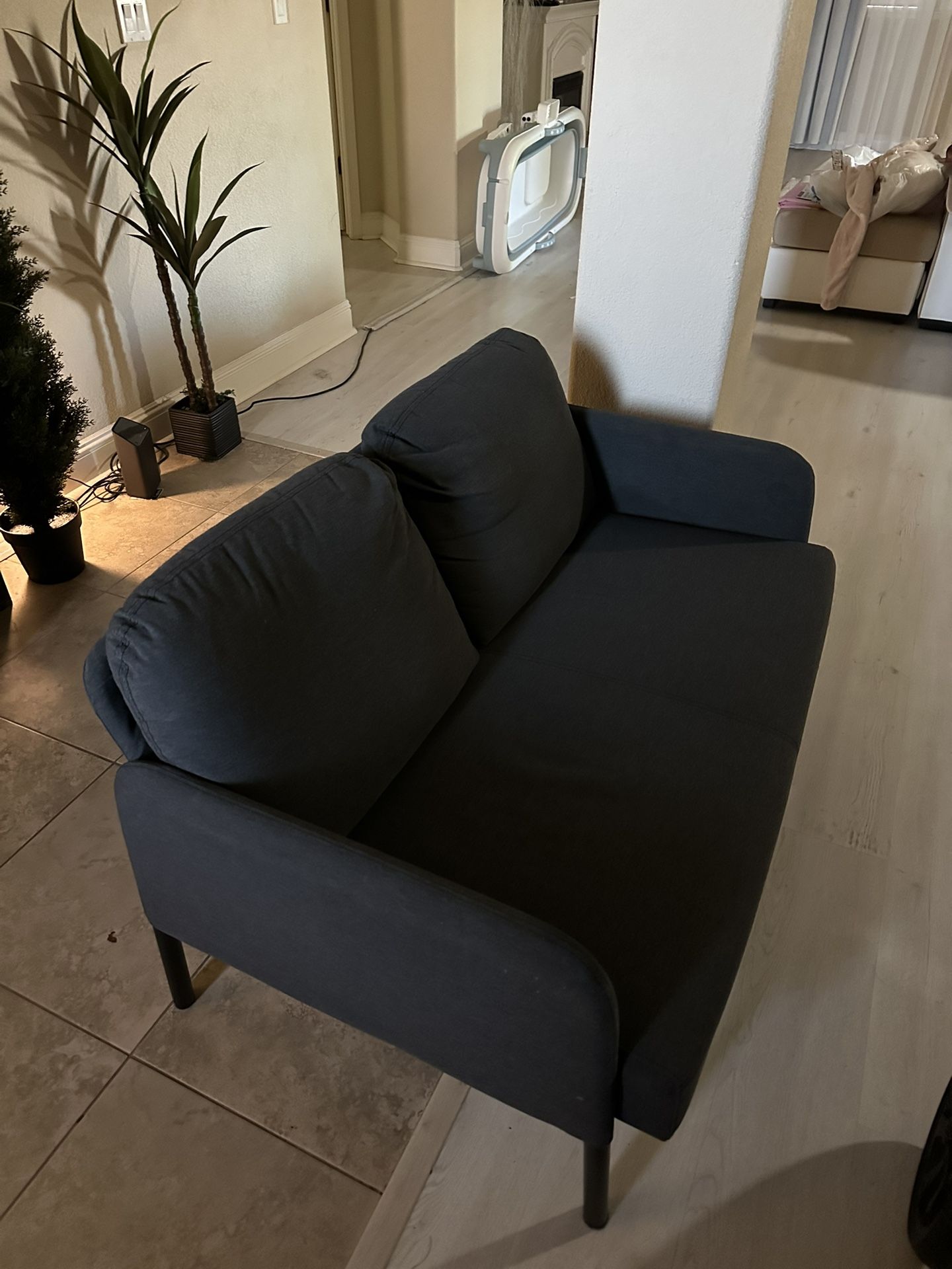 IKEA GLOSTAD LOVESEAT