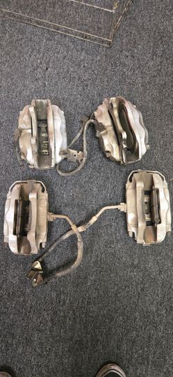OEM 2005 300 SRT8 BREMBO CALIPER SET