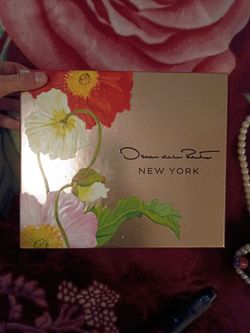 Oscar Dela Renta parfum/body lotion set