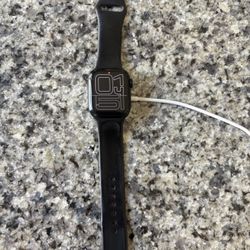 Apple Watch (Series 8) - Cellular  41 mm - Aluminium Black
