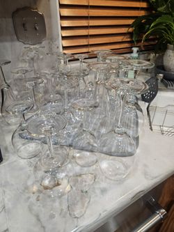 Glass Ware martini champagne , red and white glassware and two tall beer glassware