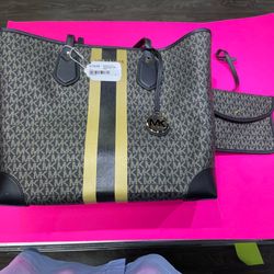 Michael Kors canvas tote. Like new!!