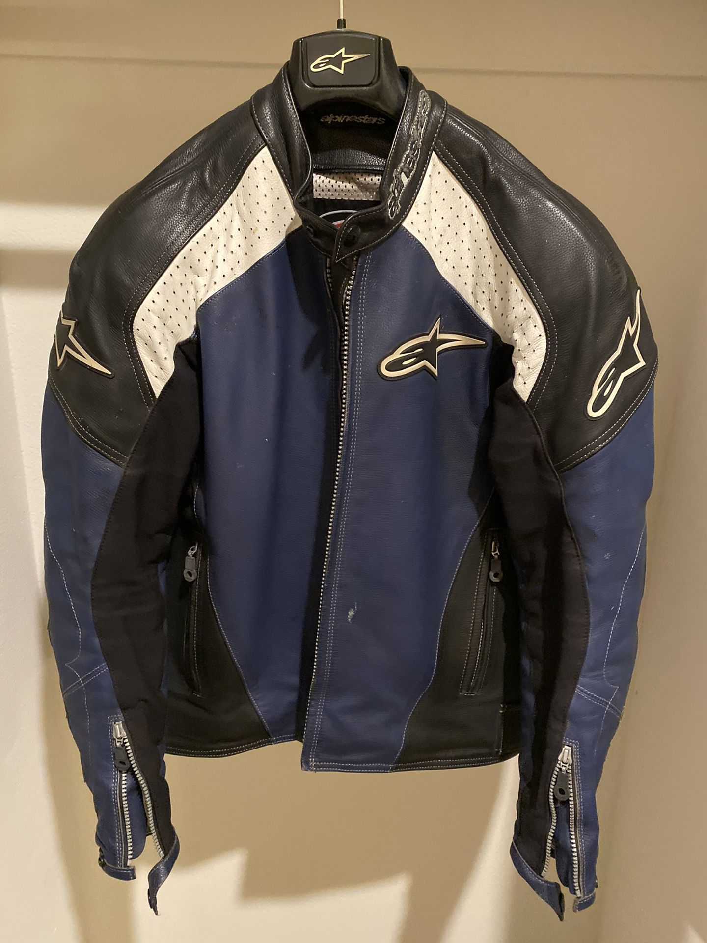 Great condition Alpinestar motorcycle leather jacket