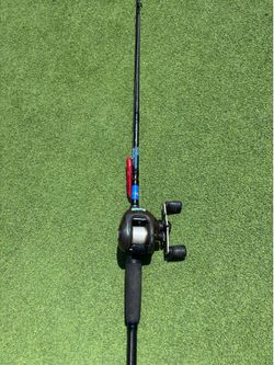 Dobyns baitcasting combo
