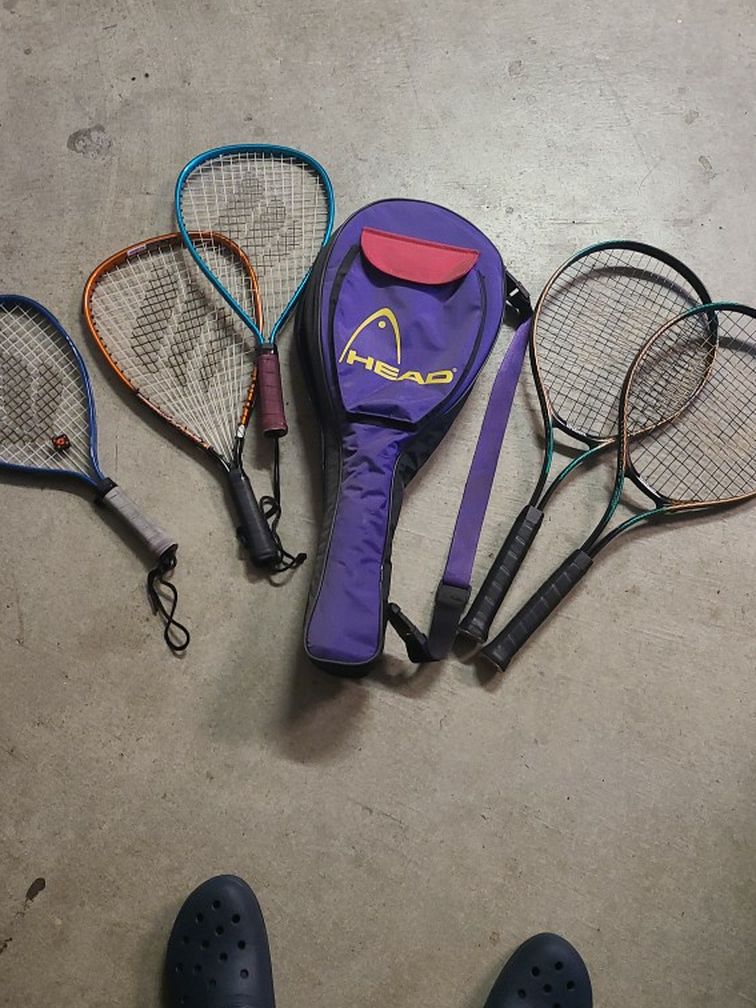 Tennis & Racquetball Racks