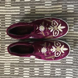 Shoes Size 6