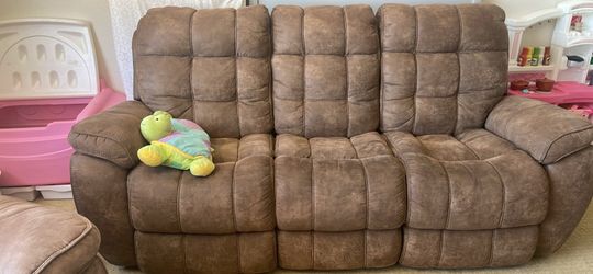 Couch/ Recliners