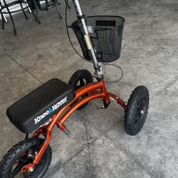 tricycle 😊KneeRover